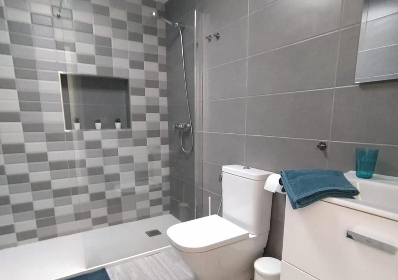 Villa Sun And Sea 4 Front De Mer Playa Rocca קוסטה טגוויסה מראה חיצוני תמונה