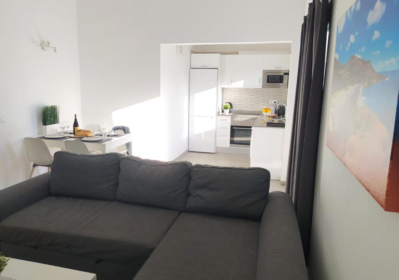Villa Sun And Sea 4 Front De Mer Playa Rocca קוסטה טגוויסה מראה חיצוני תמונה